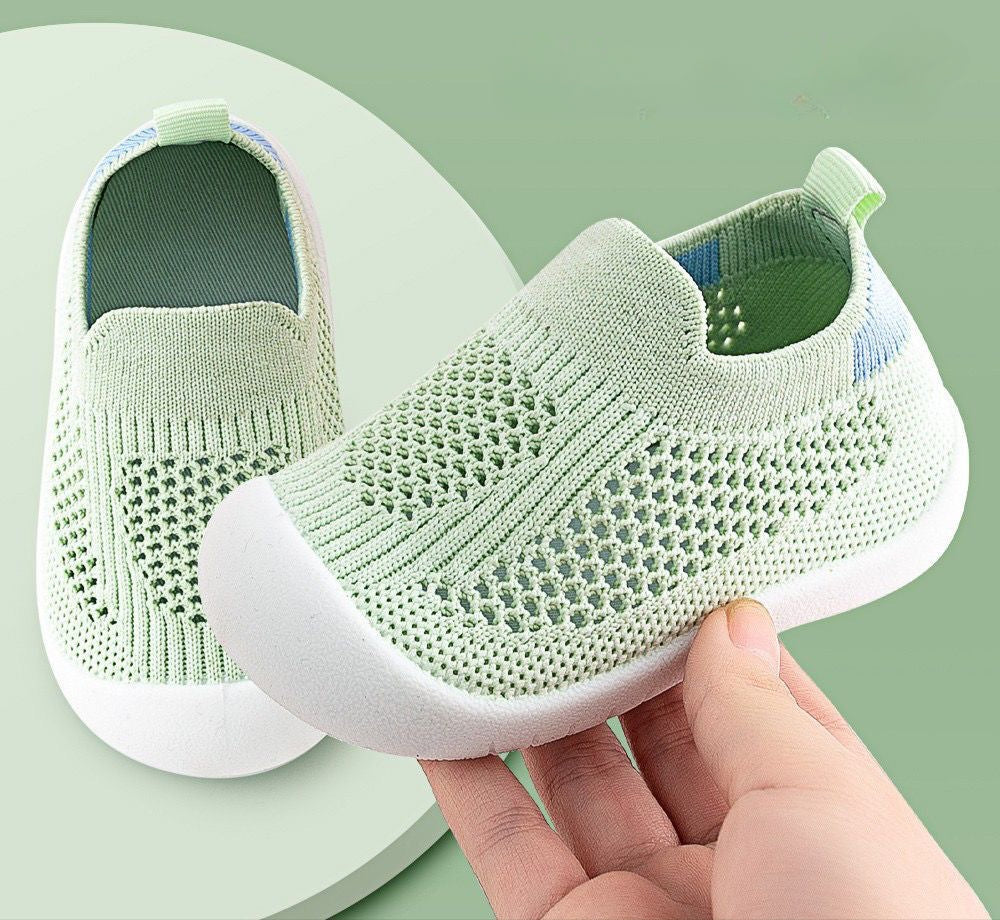 Mjuka och flexibla babyskor